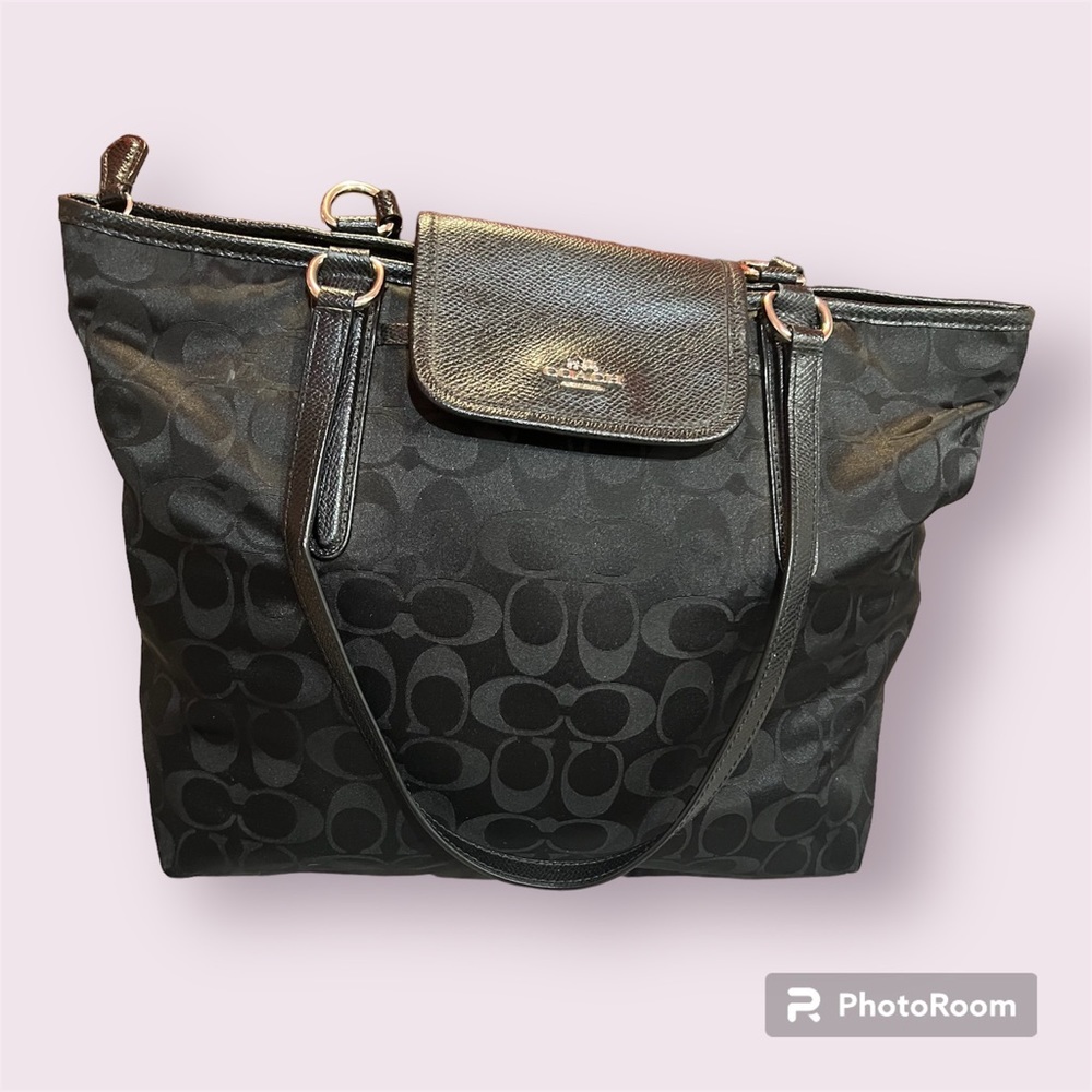 semi new coach handbag